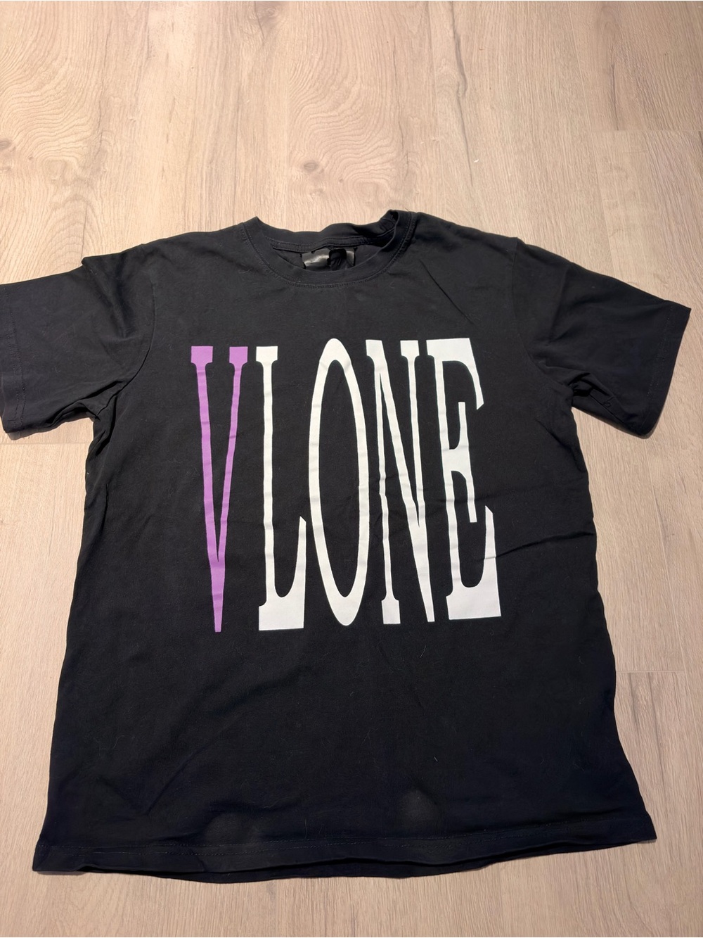 Vlone tee